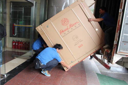 齐齐哈尔钢琴贵重工艺品无忧运